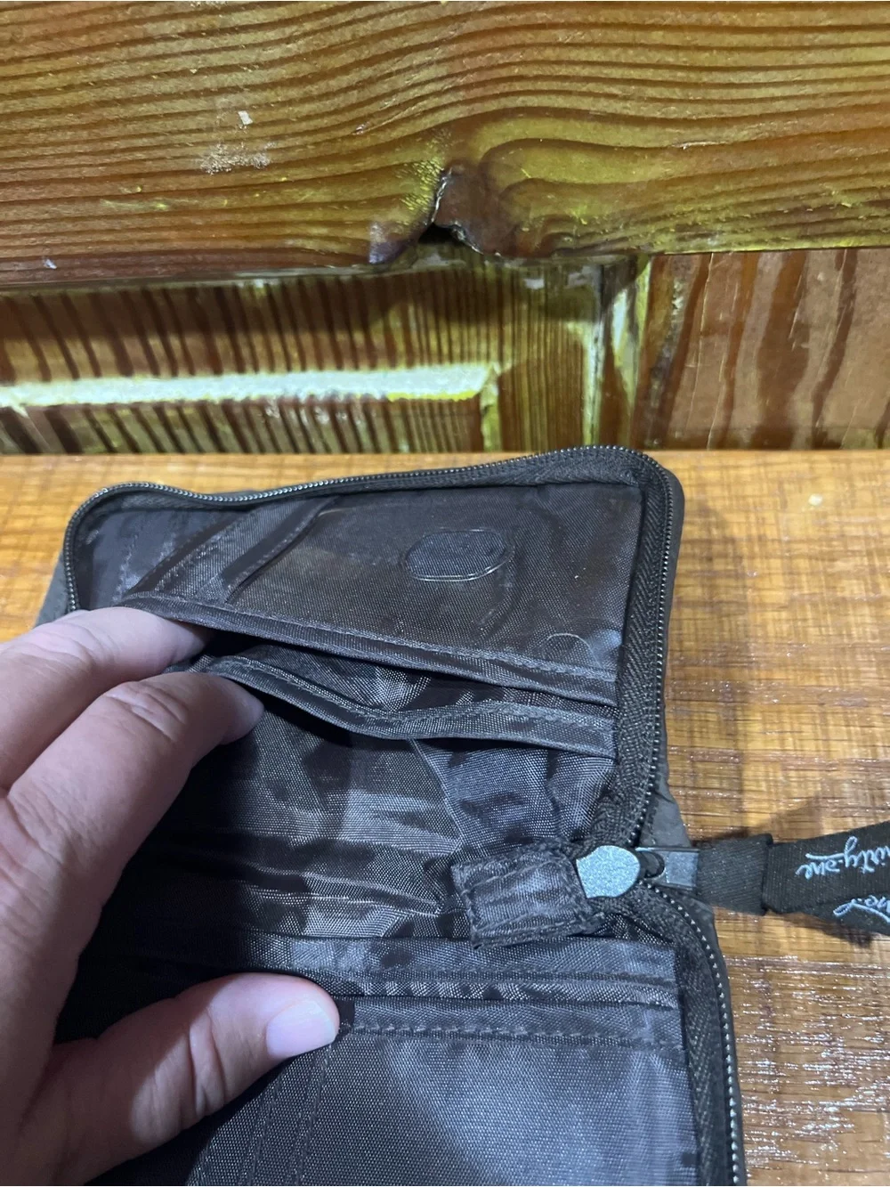 thirty-one Quilted Brown Zip Wallet